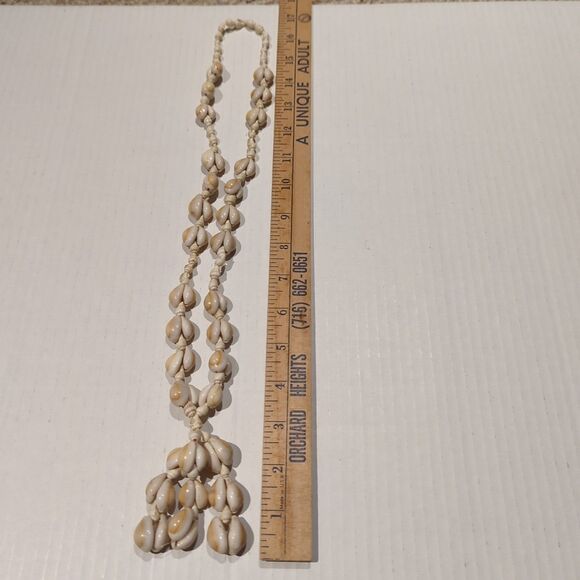 Vintage Cowrie Puka Shells Necklace Tropical Hawaii Beach Boho Hippie - Picture 5 of 7